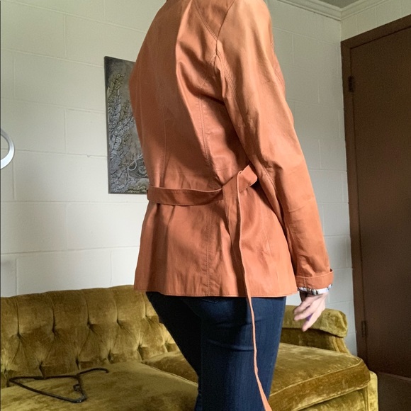 Wilson’s Leather women’s Coat with belt - Picture 4 of 15